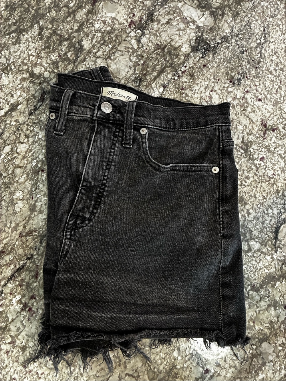 Women’s Madewell Black High-Rise Denim Shorts - Picture 4 of 8